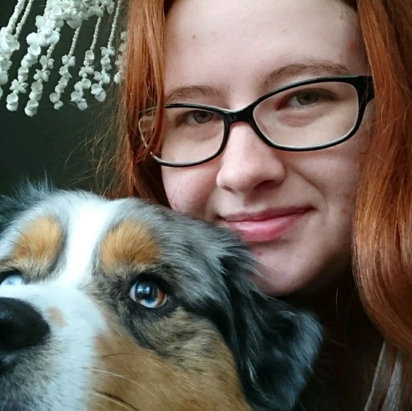 Meet your Posher, Amanda - Picture 1 of 1